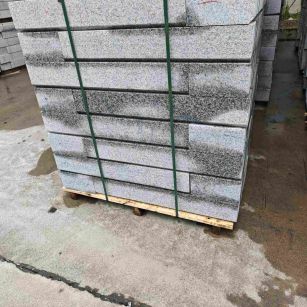 长沙芙蓉白路牙石，马路牙子