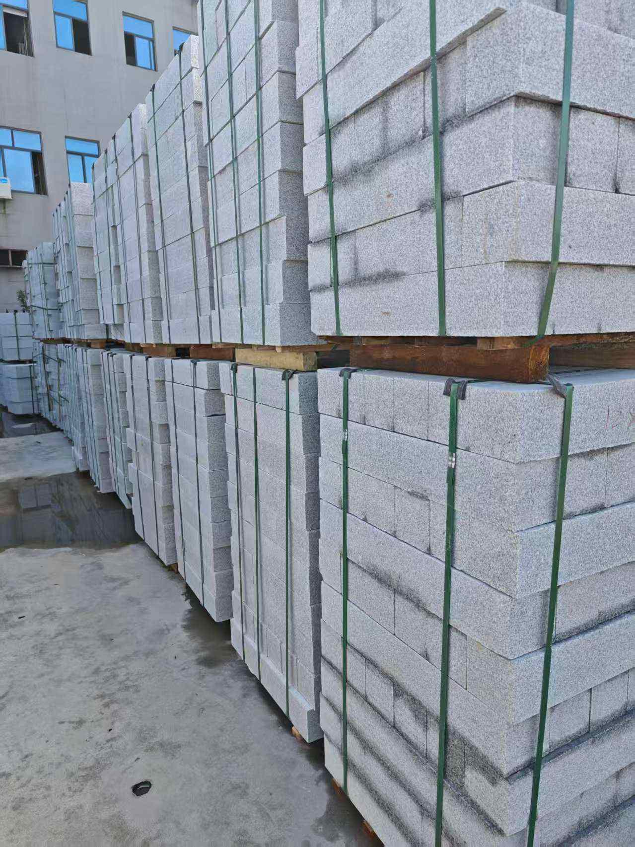 长沙芝麻白路牙石，路侧石