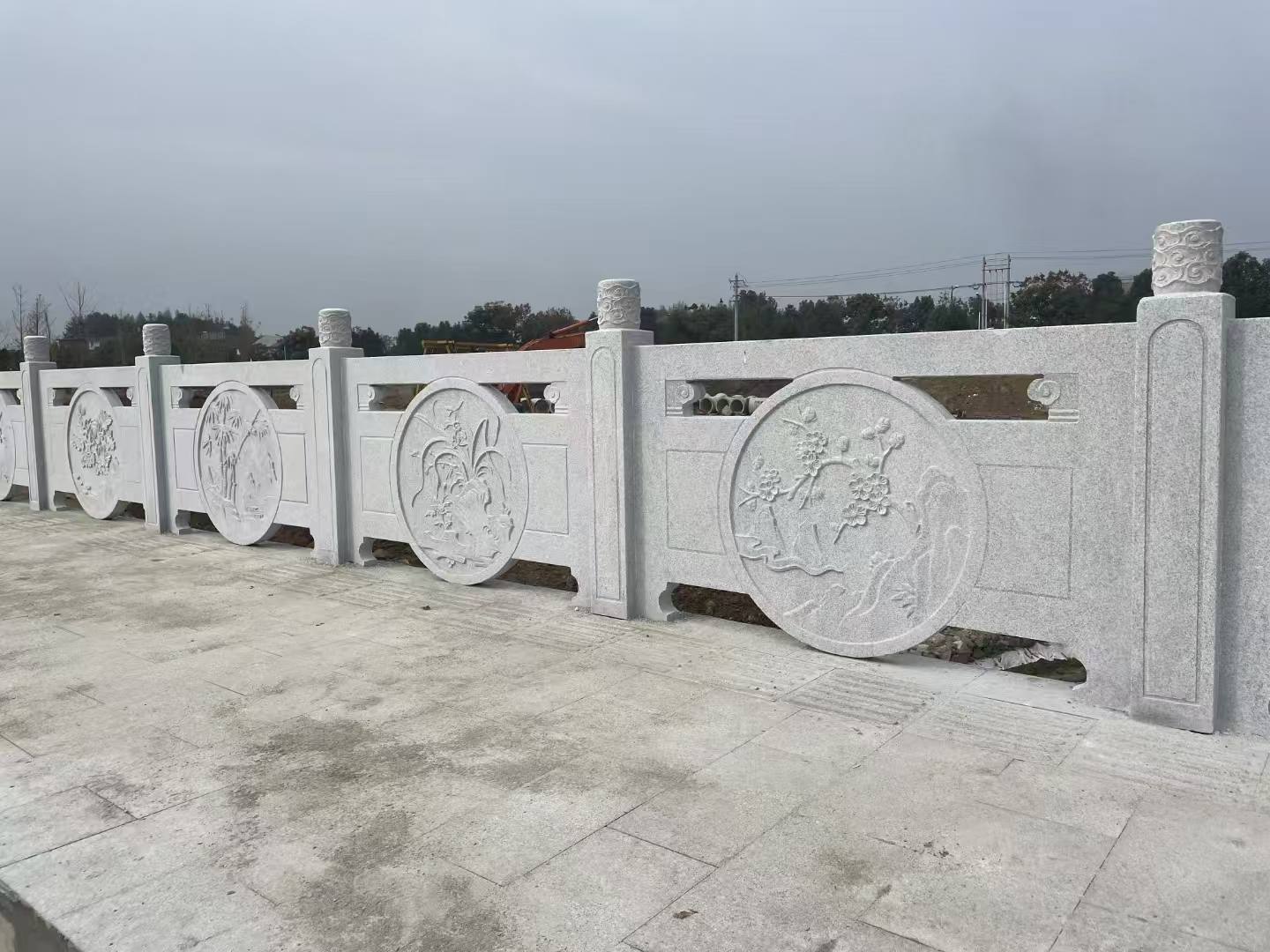 长沙芝麻白河道栏杆 石材栏杆