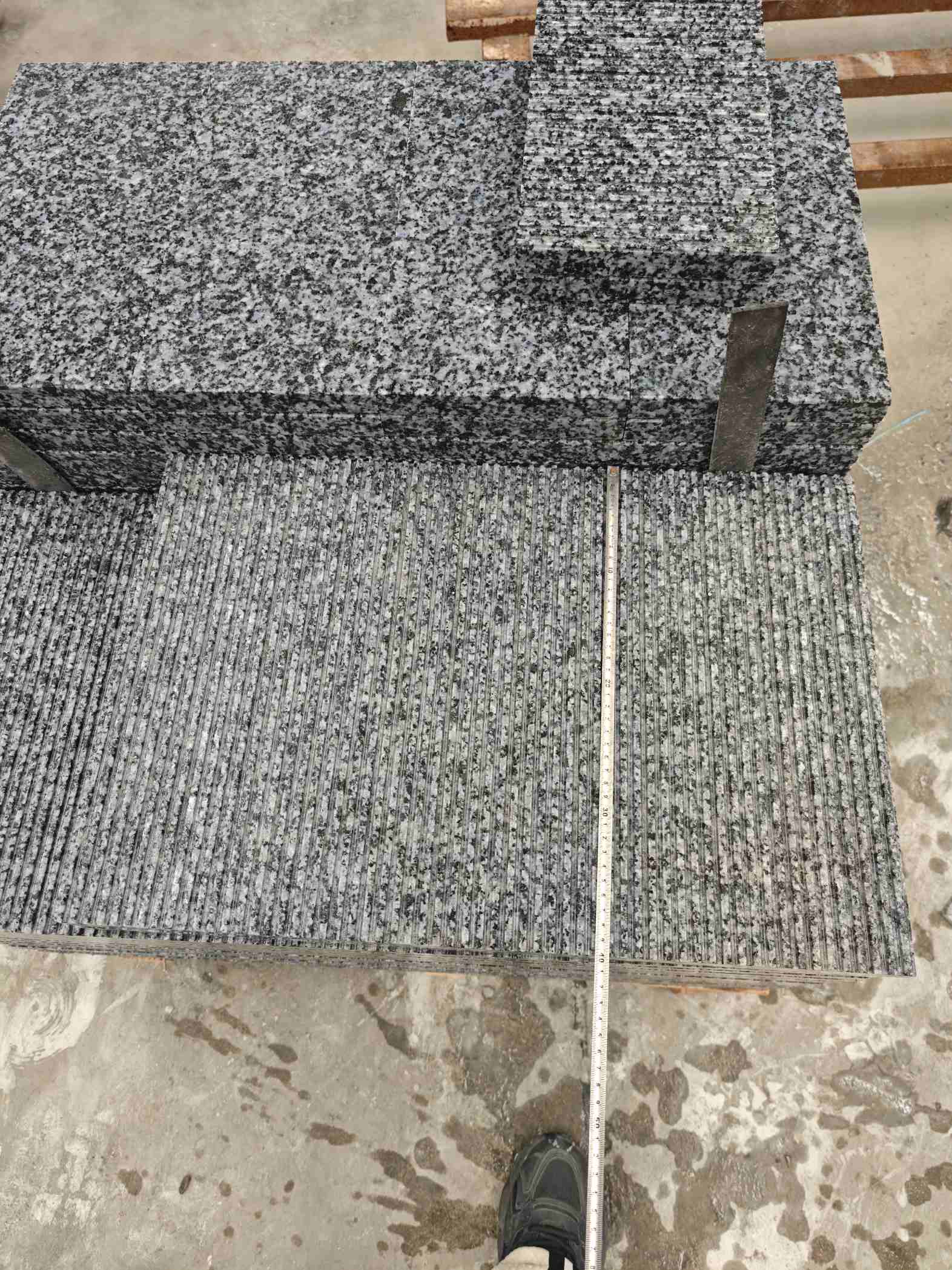 长沙芝麻黑拉丝面